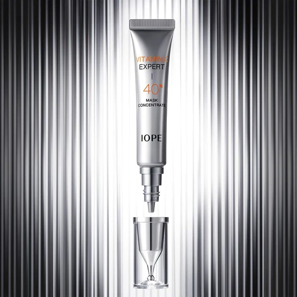 IOPE Vitamin C Expert 40% Mask Concentrate amorecity1
